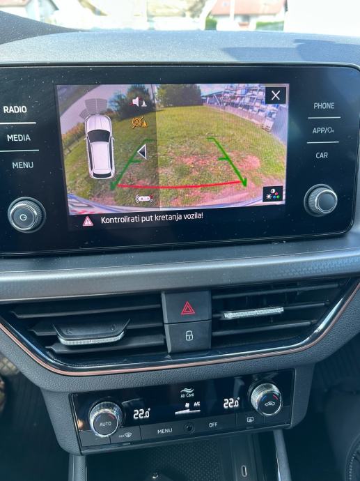Škoda Kamiq Style 1.0 TSI, fotografija 11