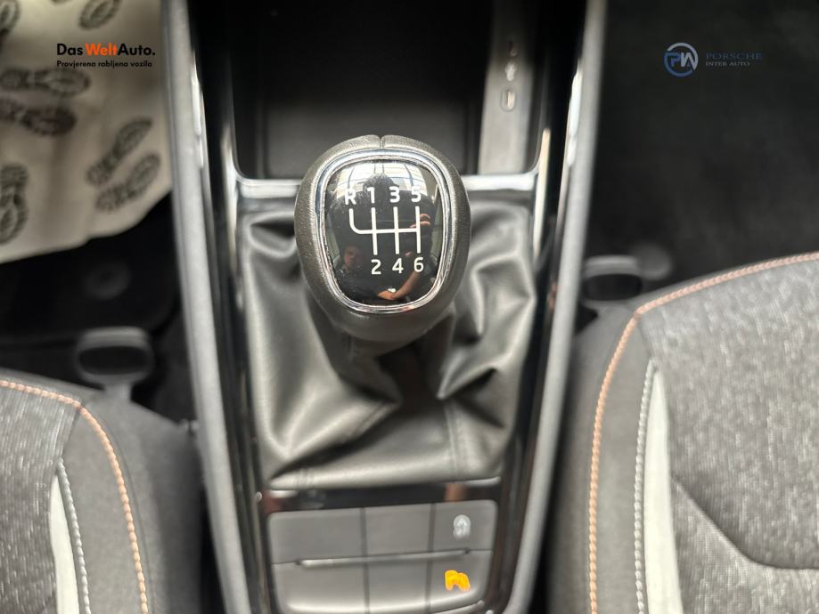 Škoda KAMIQ Style 1.0 TSI, fotografija 19