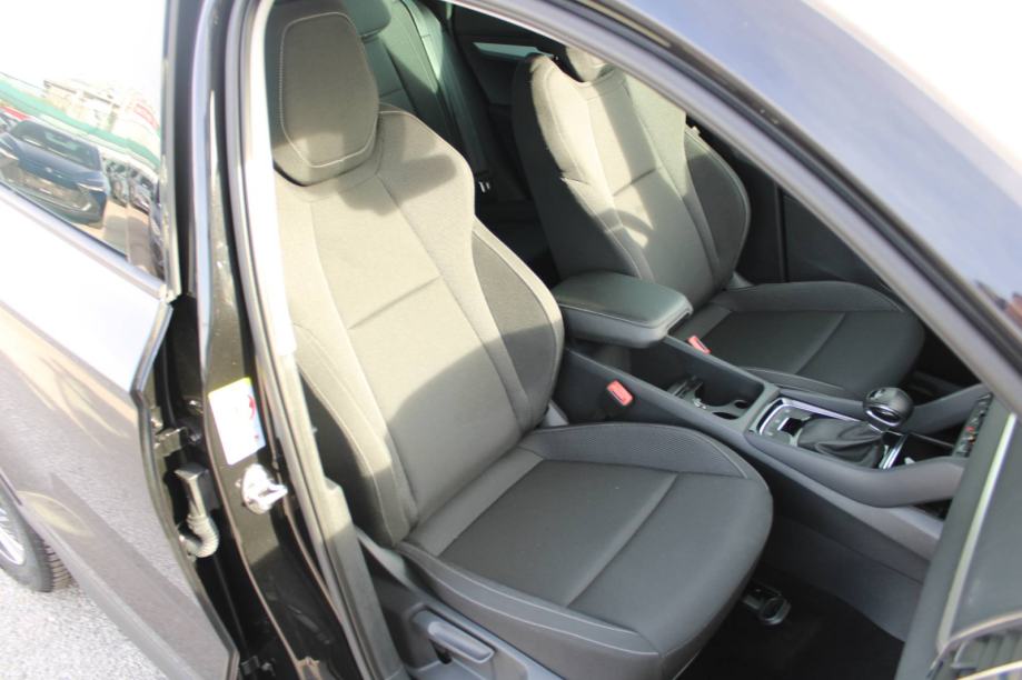 Škoda Karoq 1.5 TSi DSG *LED, NAVIGACIJA, KAMERA*, fotografija 13