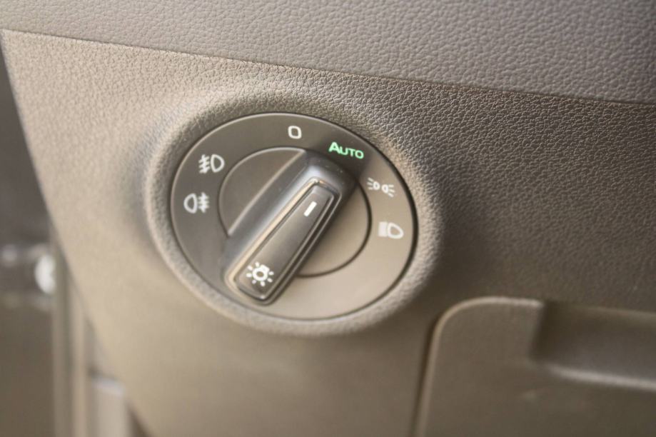 Škoda Karoq 1.5 TSi DSG *LED, NAVIGACIJA, KAMERA*, fotografija 16