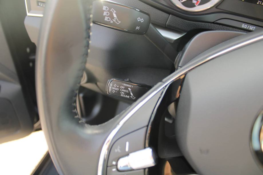 Škoda Karoq 1.5 TSi DSG *LED, NAVIGACIJA, KAMERA*, fotografija 17
