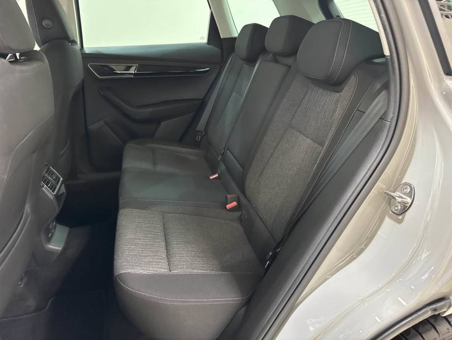 Škoda Karoq 1,5 TSI DSG STYLE NAVI,KEYLESS,KAMERA,SERVIS,6.758,83€*3, fotografija 9
