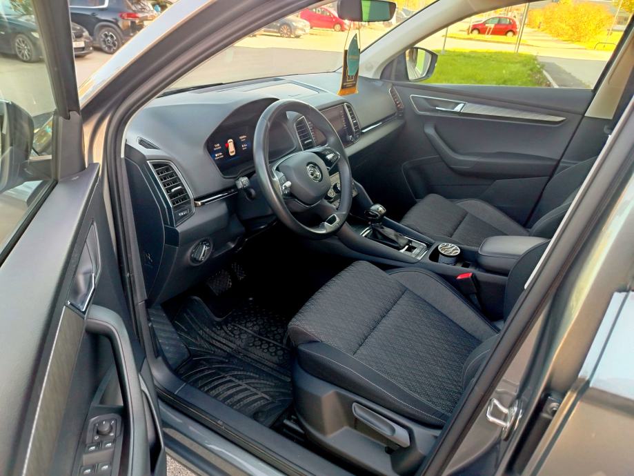 Škoda Karoq 1,5 TSI 110kw DSG KUPLJEN NOVI U HR(NIJE UVOZ) 1.VLASNIK, fotografija 7