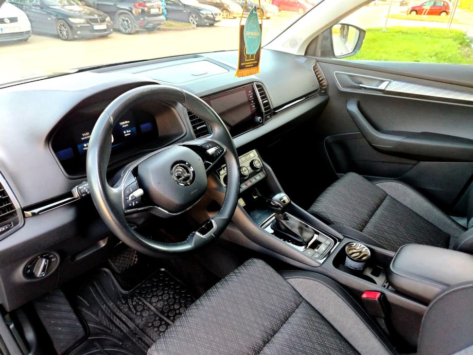 Škoda Karoq 1,5 TSI 110kw DSG KUPLJEN NOVI U HR(NIJE UVOZ) 1.VLASNIK, fotografija 5
