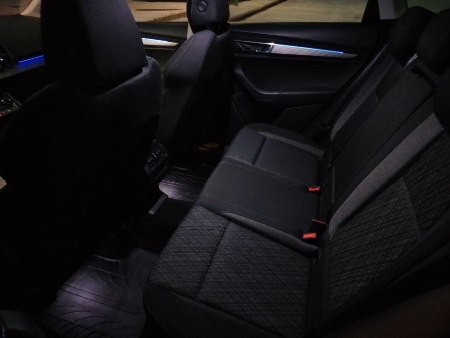 Škoda Karoq 1,5 TSI 110kw DSG KUPLJEN NOVI U HR(NIJE UVOZ) 1.VLASNIK, fotografija 14