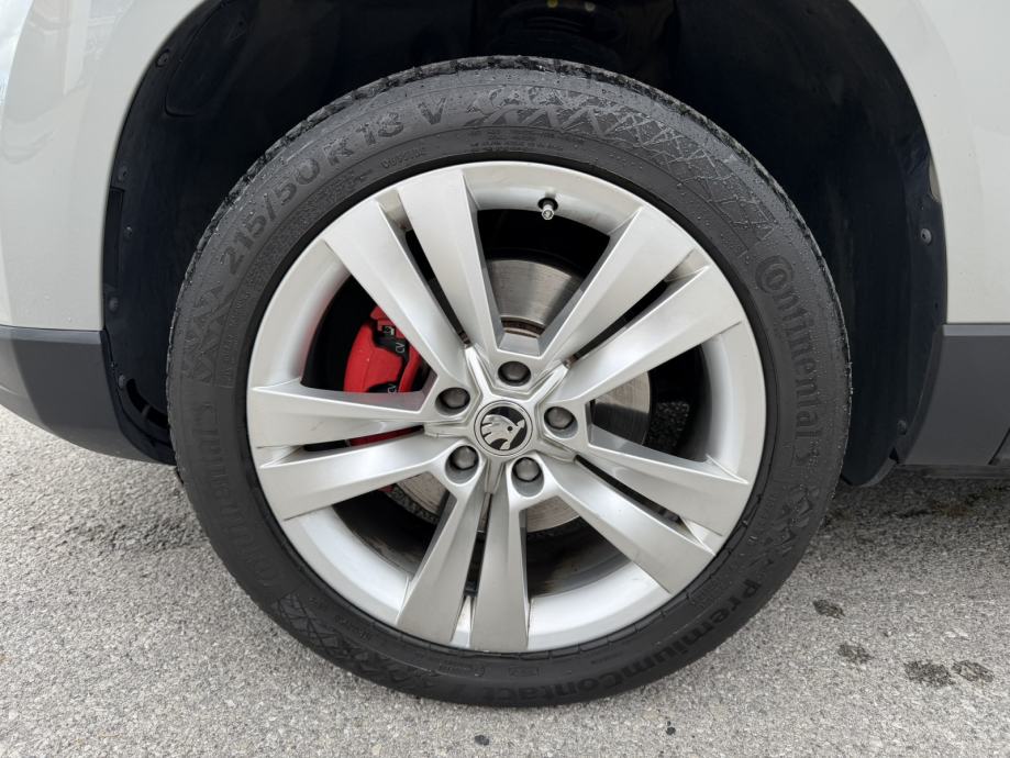 Škoda Karoq 1.5 TSI DSG STYLE, fotografija 8