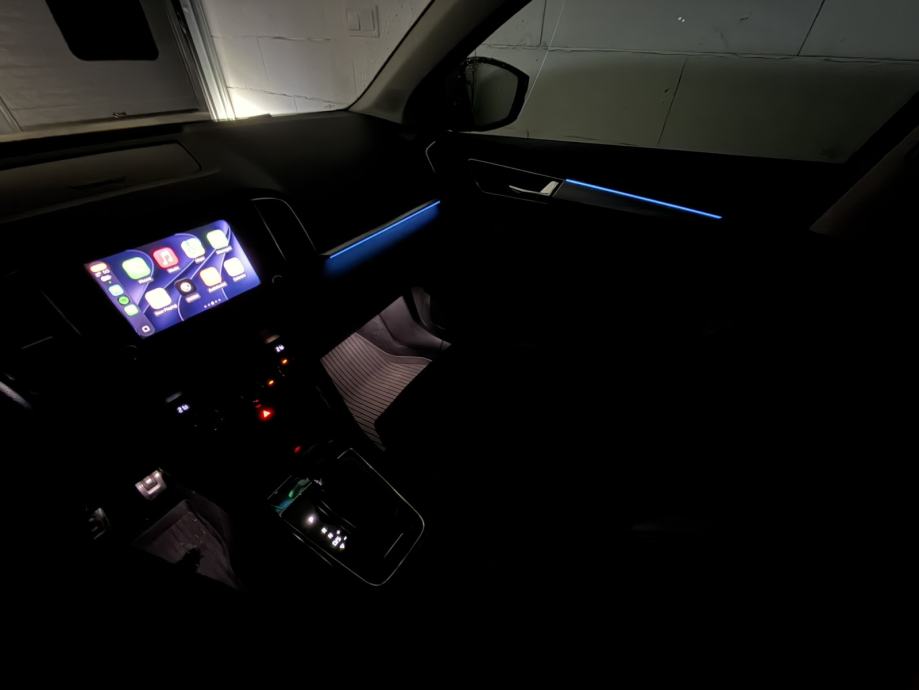 Škoda Karoq 1.5 TSI DSG STYLE, fotografija 19