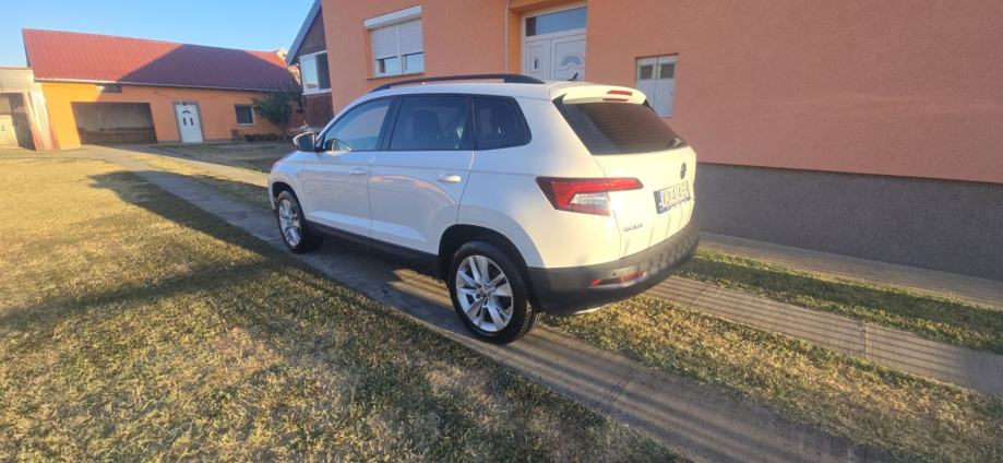 Škoda Karoq 1,5 TSI, fotografija 6