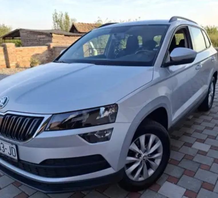 Škoda Karoq 1,6 reg.9/2027, fotografija 3
