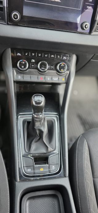 Škoda Karoq 1,6 Ambition plus, registracija do 03/2027., fotografija 10