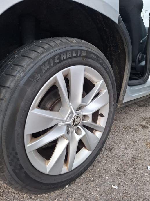 Škoda Karoq 1,6 Ambition plus, registracija do 03/2027., fotografija 19