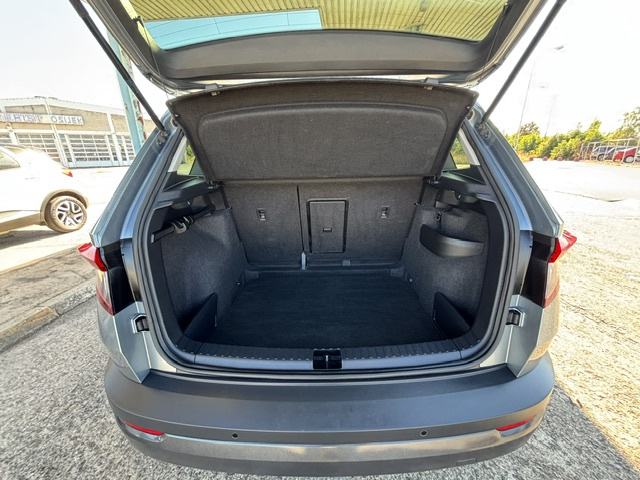 Škoda Karoq 1,6 TDI AMBITION, REG 11/26, CAR PLAY, TEMPOMAT, HR AUTO, fotografija 13