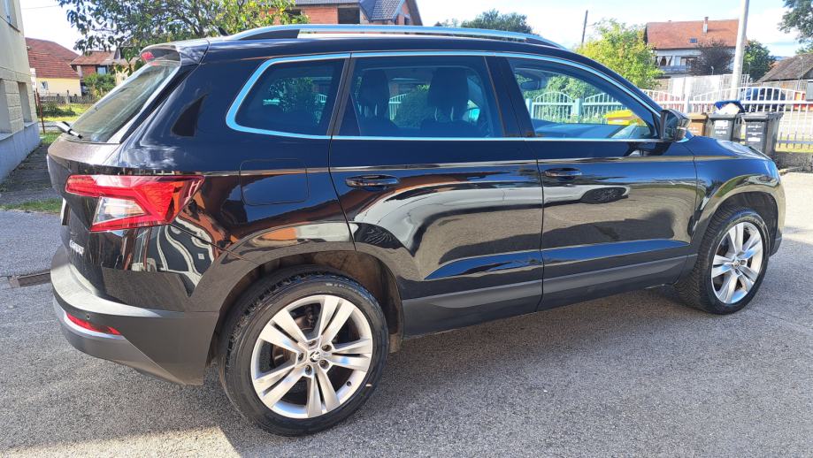 Škoda Karoq 1.6 TDI,LED,NAVI,KAMERA,12/17,REG. 09/27,ODLIČAN, fotografija 9