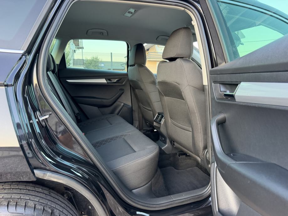 Škoda Karoq 1,6 TDI - BI-XENON - KAMERA - NAVIGACIJA - GARANCIJA, fotografija 16