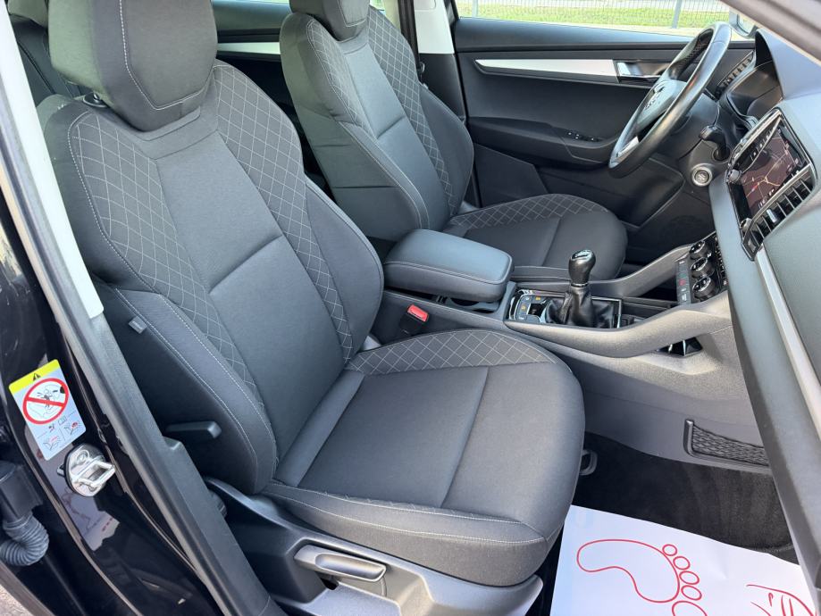 Škoda Karoq 1,6 TDI - BI-XENON - KAMERA - NAVIGACIJA - GARANCIJA, fotografija 19