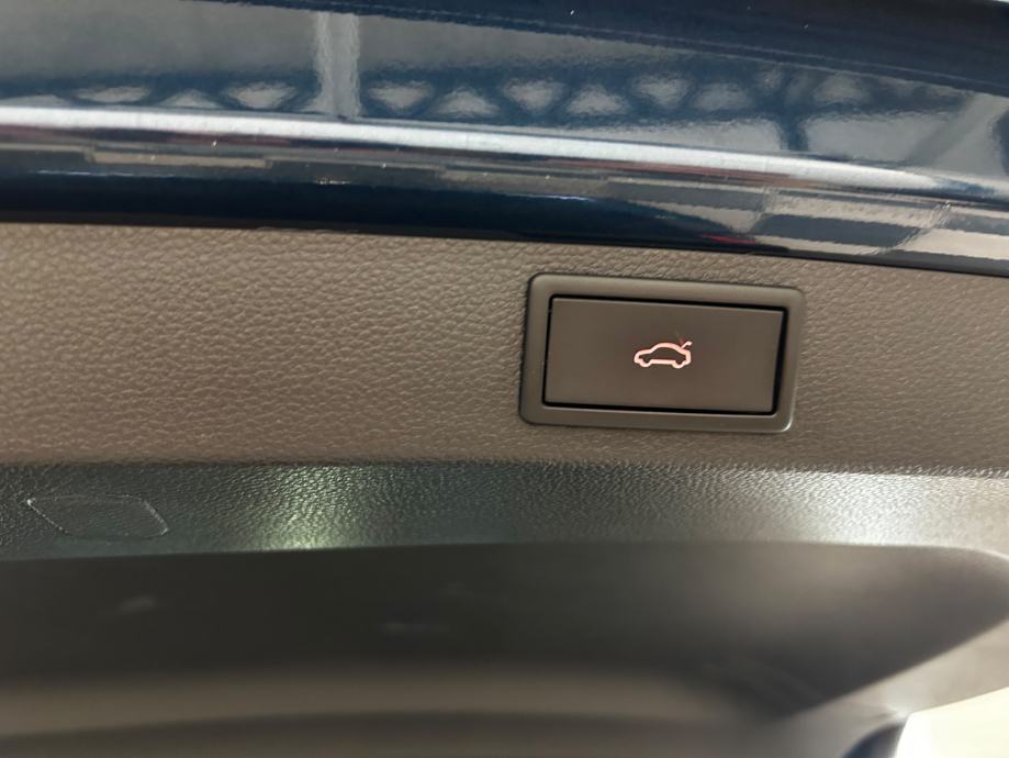 ŠKODA KAROQ 2,0 TDI DSG LED ALU 17 KAMERA PDC U PDV-U 12 MJ JAMSTVO, fotografija 15