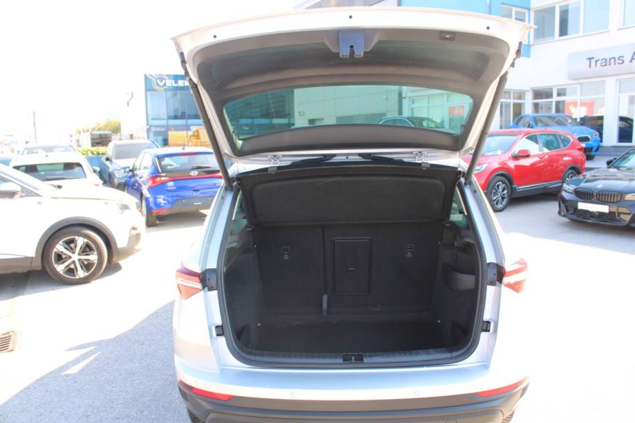 Škoda Karoq 2.0 TDi DSG *LED, NAVIGACIJA, KAMERA*, fotografija 10