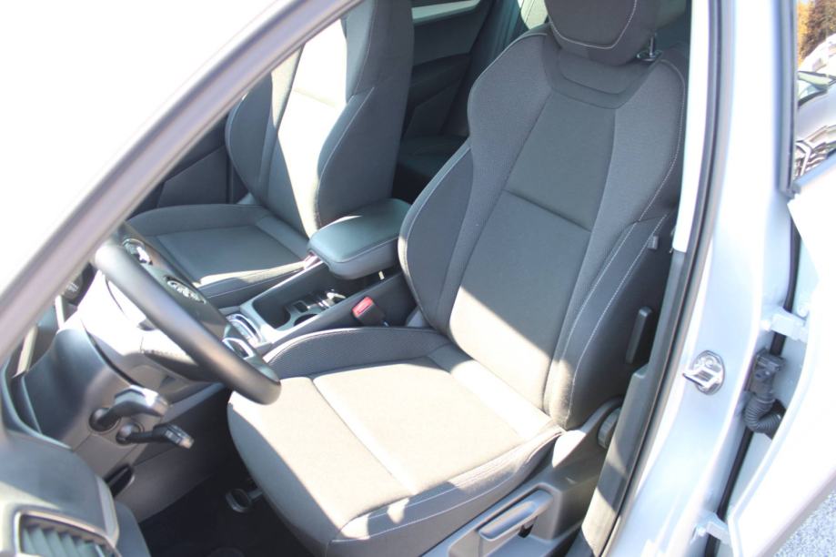 Škoda Karoq 2.0 TDi DSG *LED, NAVIGACIJA, KAMERA*, fotografija 11
