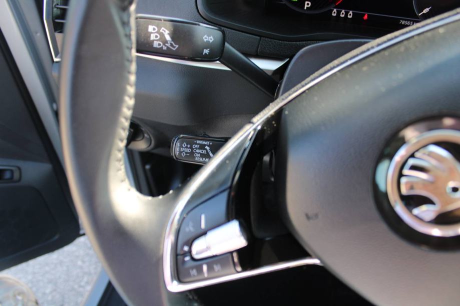 Škoda Karoq 2.0 TDi DSG *LED, NAVIGACIJA, KAMERA*, fotografija 17