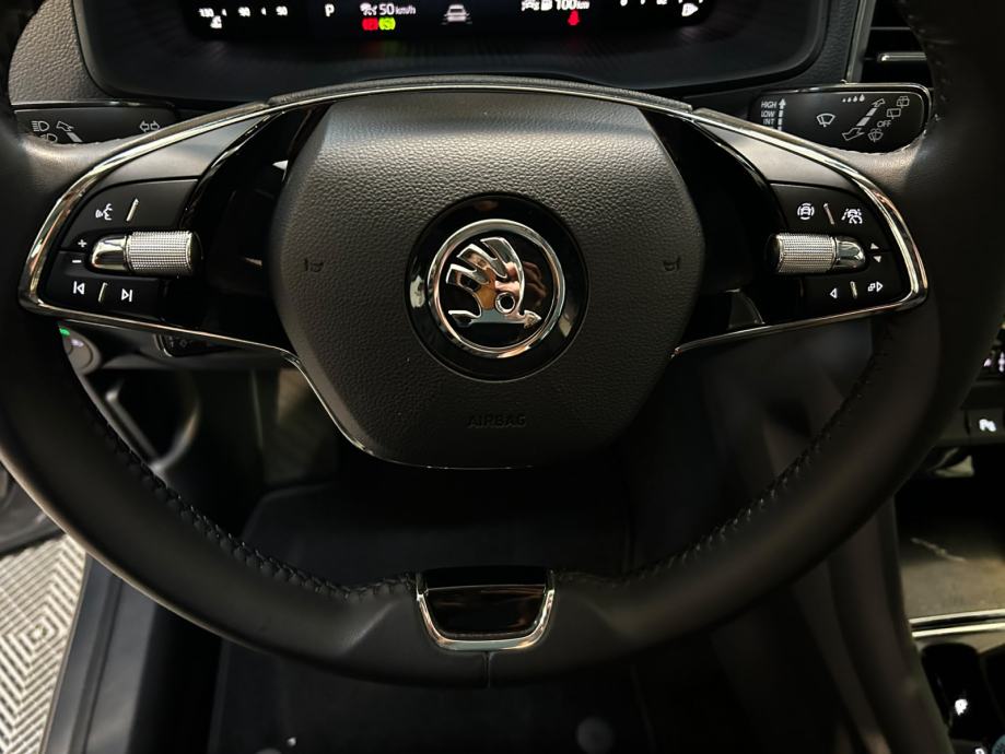 ŠKODA KAROQ 2,0 TDI DSG LED VIRTUAL KAMERA PDC U PDV-U 12 MJ JAMSTVO, fotografija 12