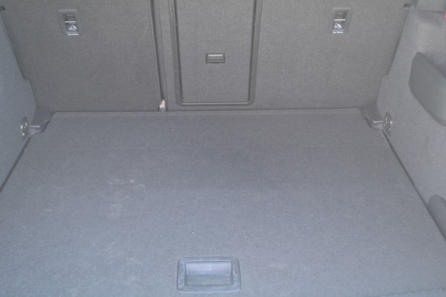 Škoda Karoq 2,0 TDI DSG *** rata 280€ *** BEZ UČEŠĆA *** SERVISNA ***, fotografija 11