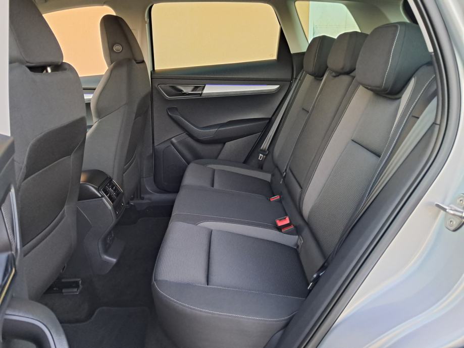 Škoda Karoq 2,0 TDI*DSG*TOUR*LED*KAMERA 360*VIRTUAL*ACC*KEYLESS*, fotografija 15