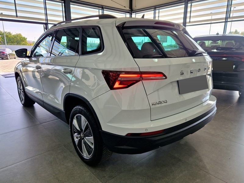 Škoda Karoq 2,0 TDI LEASING BEZ UČEŠĆA I BEZ JAMACA, fotografija 4