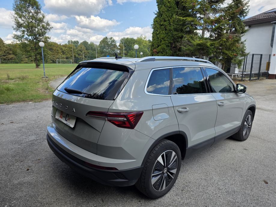 Škoda Karoq 2,0 TDI,navi, led,leasing rata 280e, fotografija 4