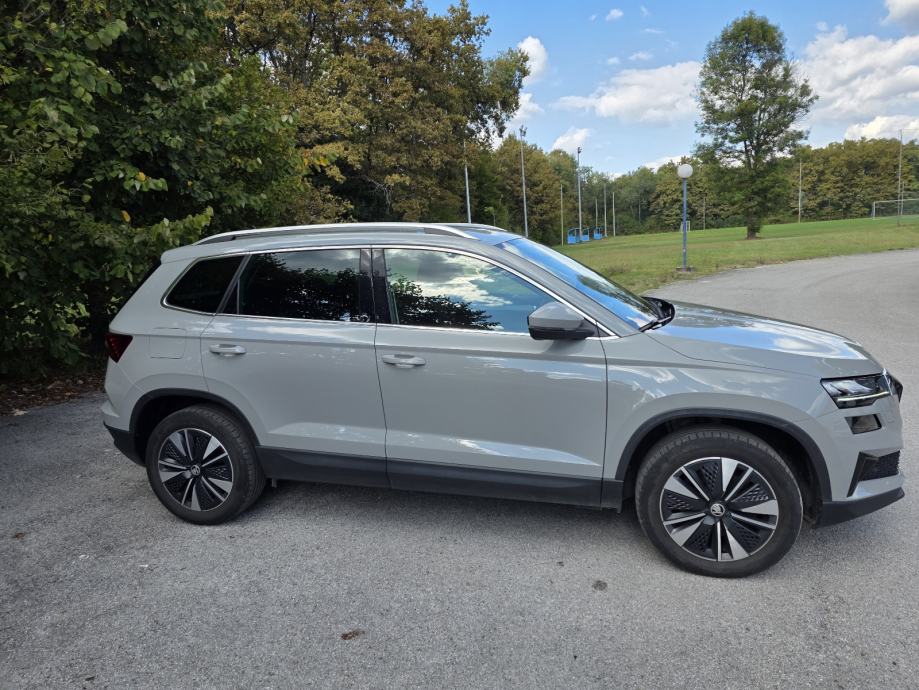 Škoda Karoq 2,0 TDI,navi, led,leasing rata 280e, fotografija 3