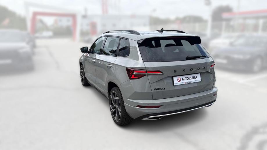 SKODA KAROQ 2023 • PREMIUM jamstvo • AutoZubak Rabljena, fotografija 8