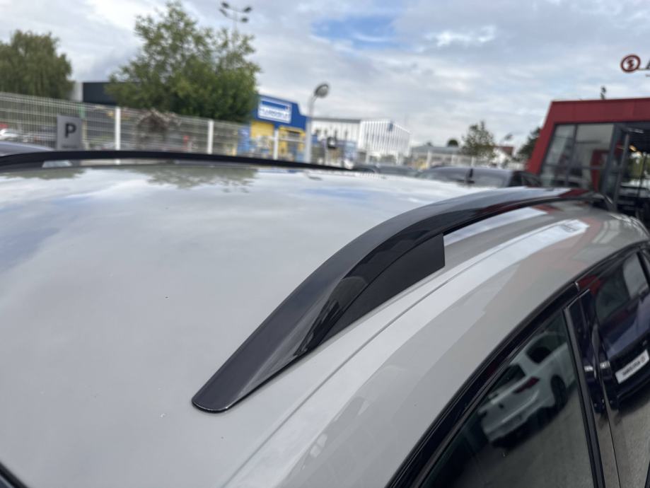 SKODA KAROQ 2023 • PREMIUM jamstvo • AutoZubak Rabljena, fotografija 15