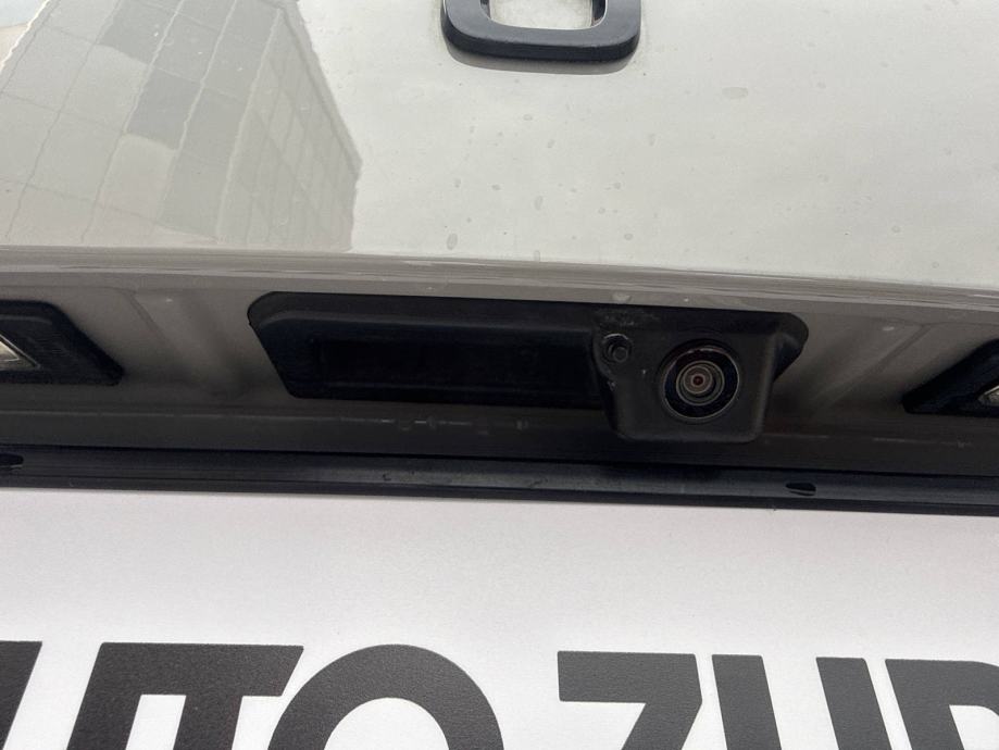 SKODA KAROQ 2023 • PREMIUM jamstvo • AutoZubak Rabljena, fotografija 18