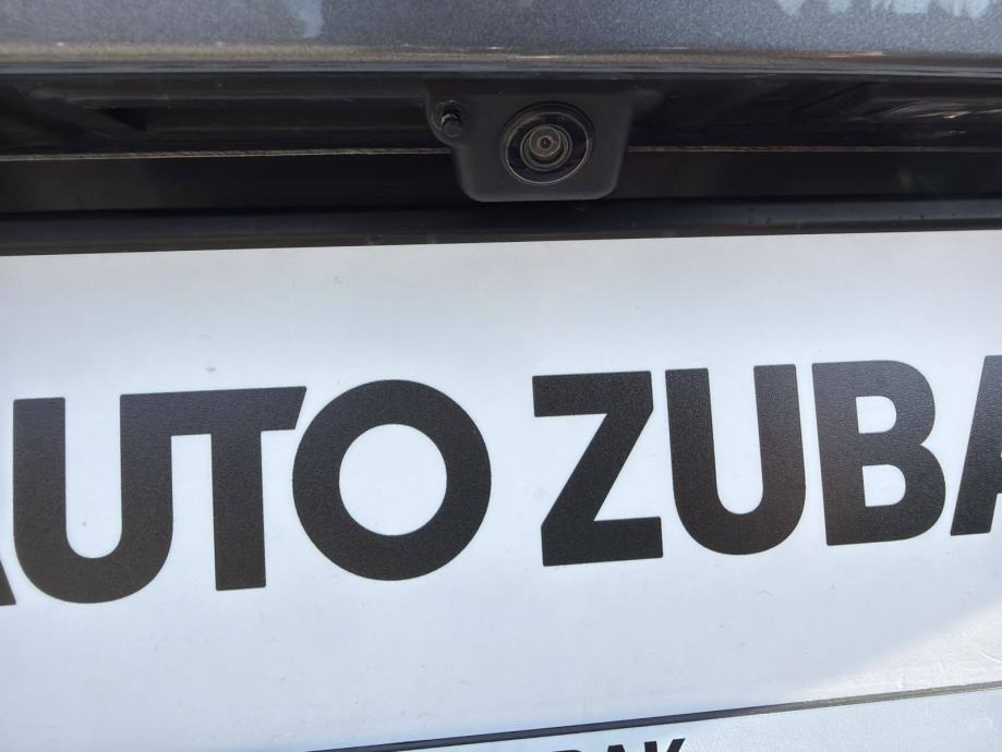SKODA KAROQ 2023 • PREMIUM jamstvo • AutoZubak Rabljena, fotografija 18