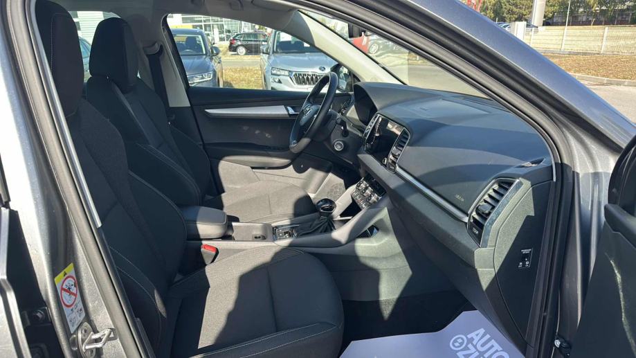 SKODA KAROQ 2024 • PREMIUM jamstvo • AutoZubak Rabljena, fotografija 9