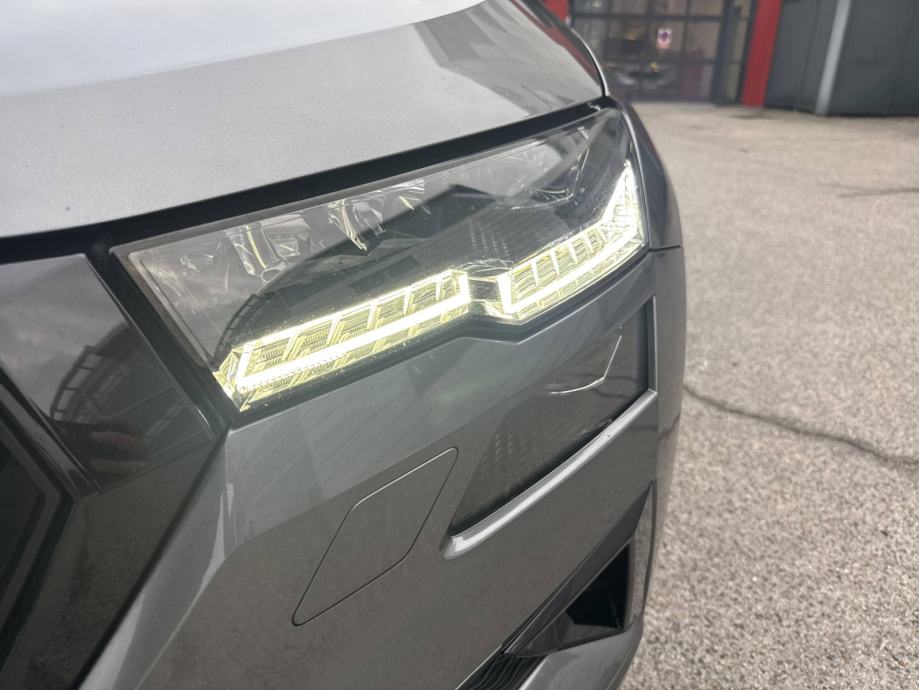 SKODA KAROQ 2024 • PREMIUM jamstvo • AutoZubak Rabljena, fotografija 13