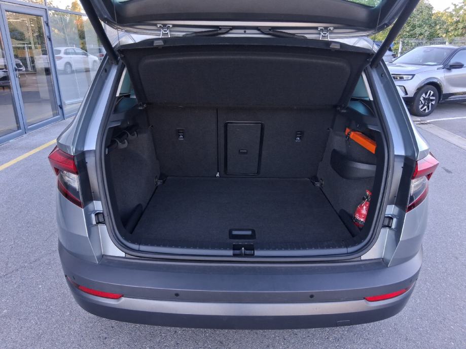 ŠKODA KAROQ CLEVER 2,0 TDI AT-DSG, fotografija 9