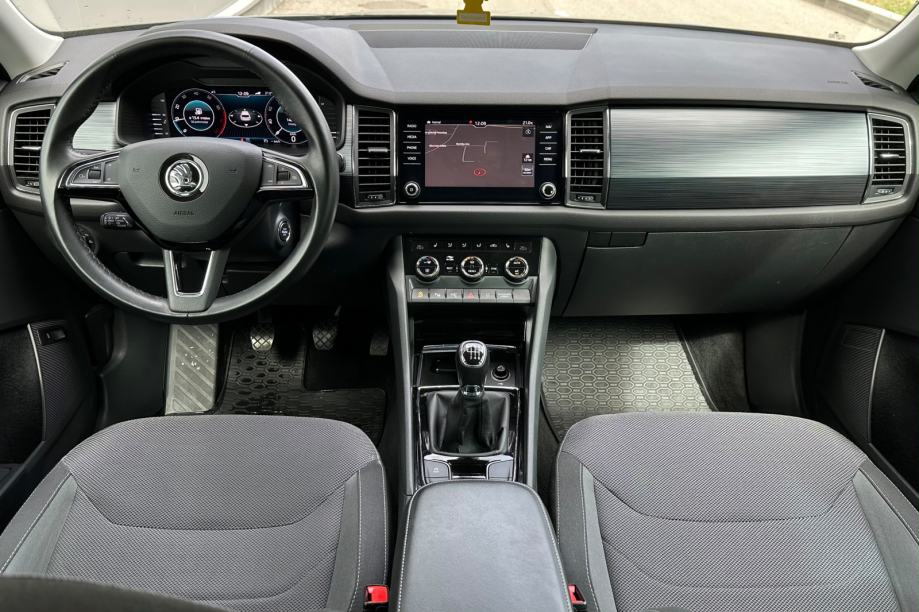 ŠKODA KODIAQ 1.5 TSI, 150 KS / SERVISNA / VIRTUAL / KAMERE / TOP, fotografija 10