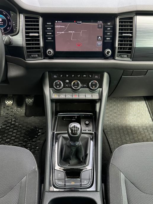 ŠKODA KODIAQ 1.5 TSI, 150 KS / SERVISNA / VIRTUAL / KAMERE / TOP, fotografija 12