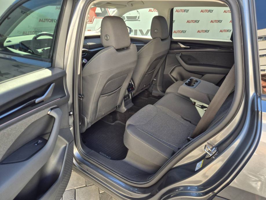 Škoda Kodiaq 1.5 TSI DSG Selection, HR auto, tvornička gar., u PDV-u, fotografija 16