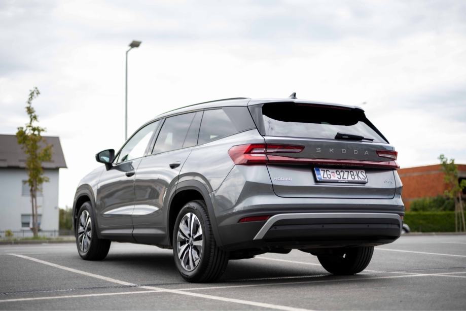 ŠKODA KODIAQ 1.5 TSI mHEV DSG | 18.000 KM | 5 GODINA JAMSTVA, fotografija 3