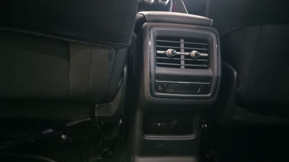 Škoda Kodiaq 1.5 TSI PHEV automatik, fotografija 6