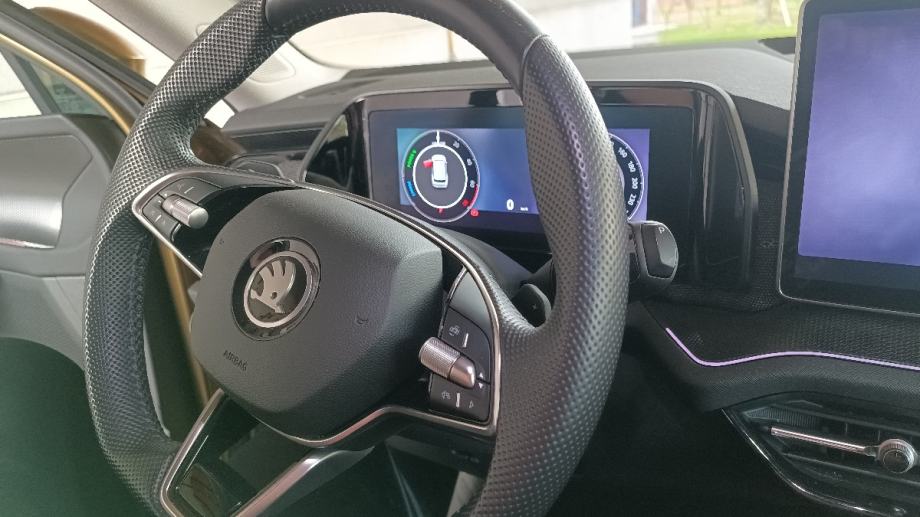 Škoda Kodiaq 1.5 TSI PHEV automatik, fotografija 10