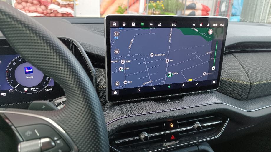 Škoda Kodiaq 1.5 TSI PHEV automatik, fotografija 11