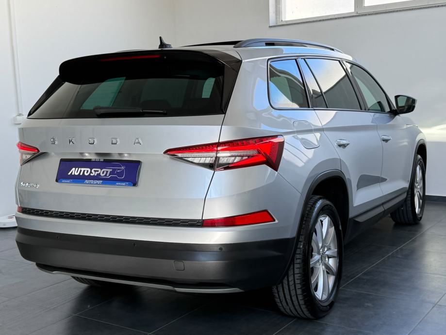 Škoda Kodiaq 2,0 TDI DSG •PANORAMA•AMBI•JAMSTVO 24MJ•LEASING 0% UČEŠĆA, fotografija 7