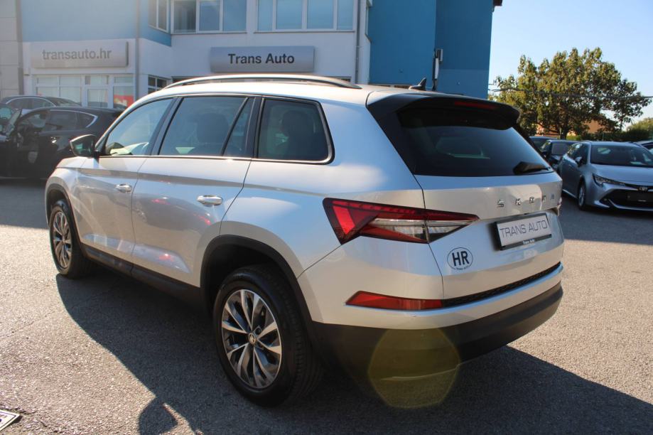 Škoda Kodiaq 2.0 TDi DSG 4x4 *LED, NAVIGACIJA, KAMERA*, fotografija 7