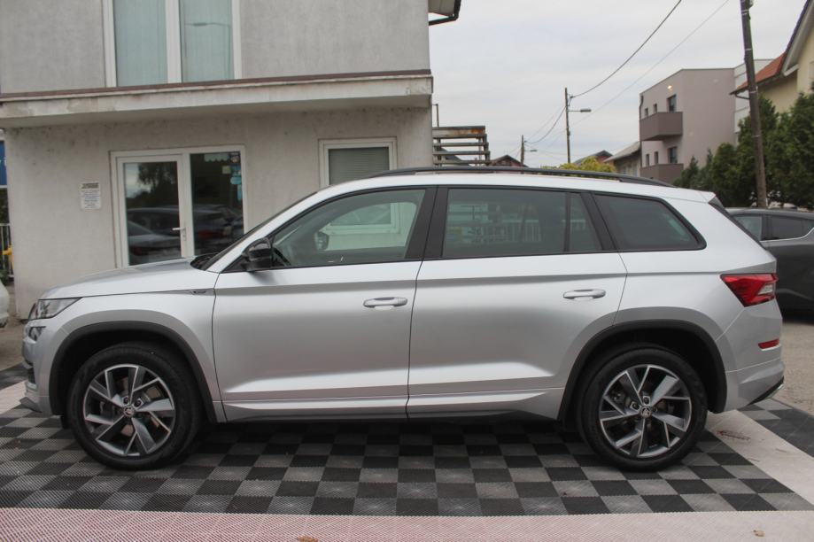 Škoda Kodiaq 2.0 TDI DSG 4x4, SPORTLINE, 7 SJEDALA, ALU 19", GARANCIJA, fotografija 4
