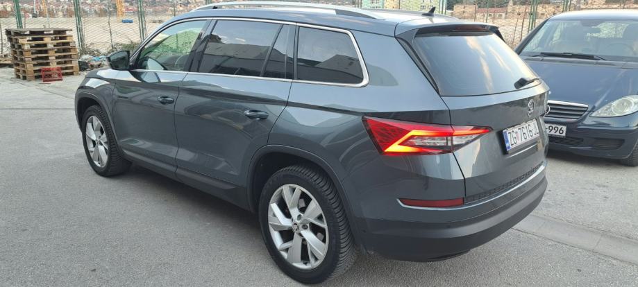 Škoda Kodiaq 2.0 TDI DSG, 7 sjedala, Matrix LED, 360°, kuka, servisna, fotografija 4