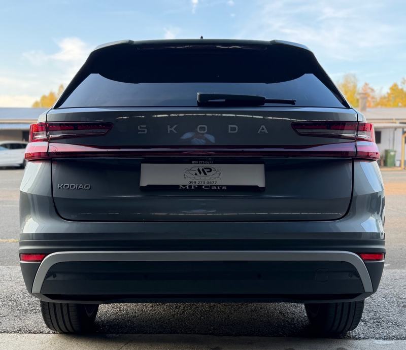Škoda Kodiaq 2,0°DSG°SELECTION°7 SJEDALA°VIRTUAL°LED°KAMERA360°AMBI°, fotografija 6