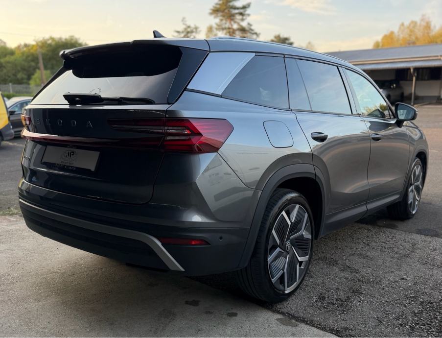 Škoda Kodiaq 2,0°DSG°SELECTION°7 SJEDALA°VIRTUAL°LED°KAMERA360°AMBI°, fotografija 7