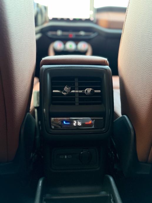 Škoda Kodiaq 2,0°DSG°SELECTION°7 SJEDALA°VIRTUAL°LED°KAMERA360°AMBI°, fotografija 19